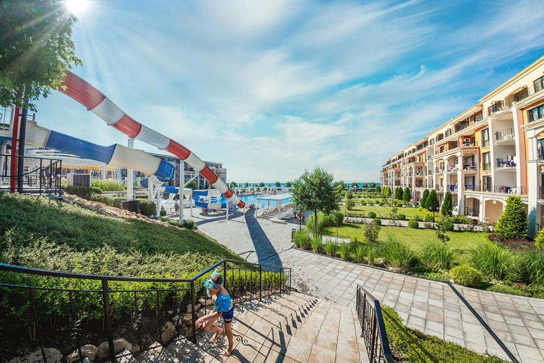 Premier Fort Beach - Premium Apartments Święty Włas Zewnętrze zdjęcie