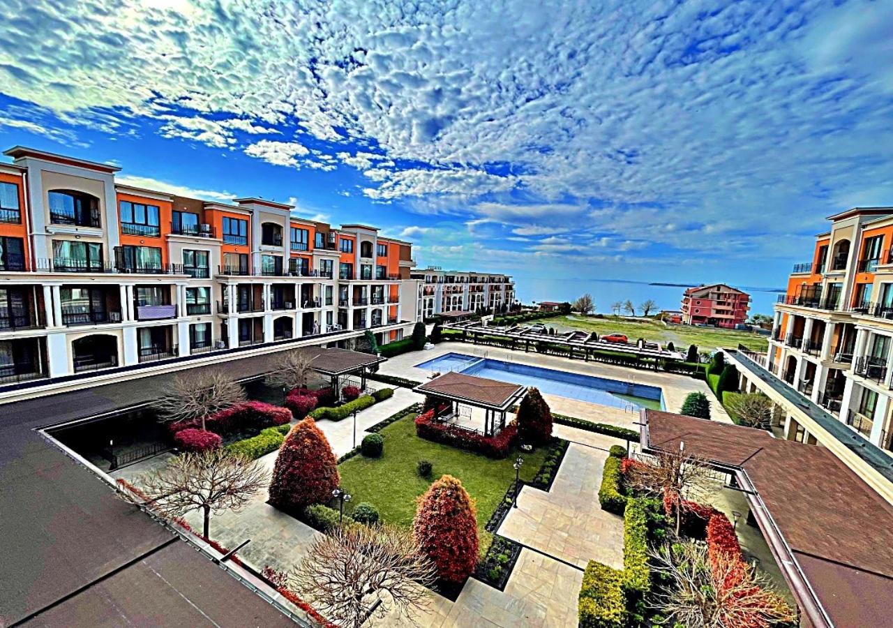 Premier Fort Beach - Premium Apartments Święty Włas Zewnętrze zdjęcie